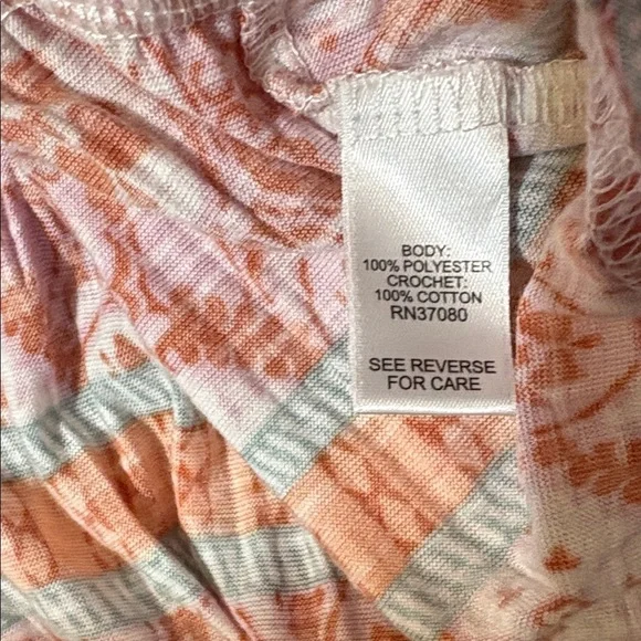 Cato Multicolor Floral Top with Crochet Neckline - Picture 4 of 9